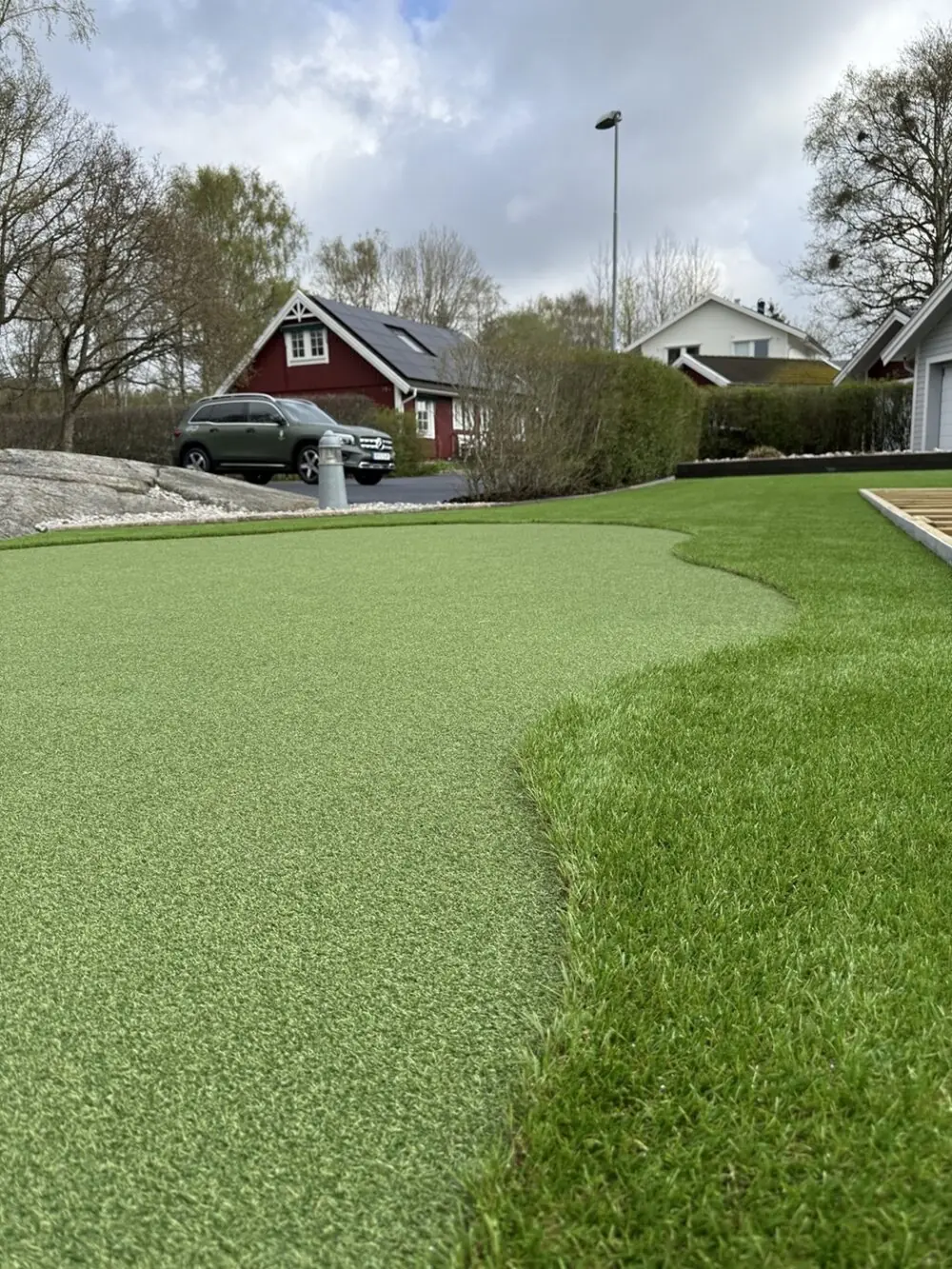 Golfgreen Torslanda trädgård. Köp konstgräs till golfgreen i vår butik.